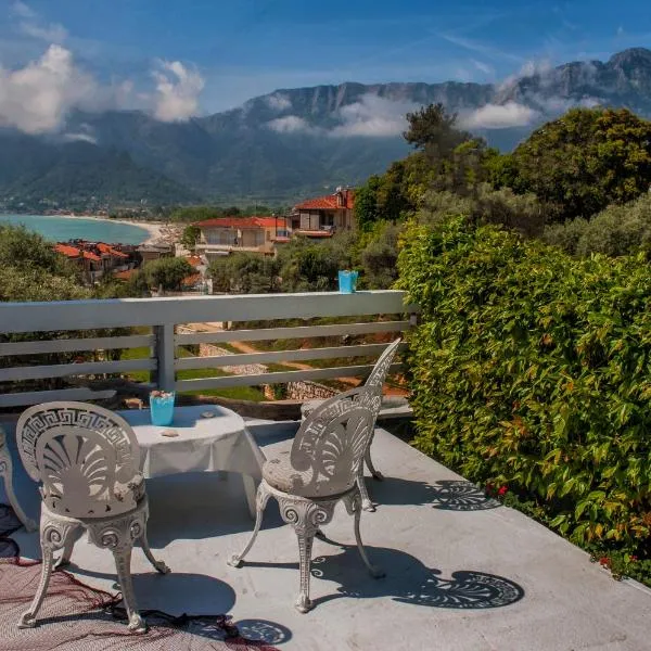 D&P House, hotel in Chrysi Ammoudia