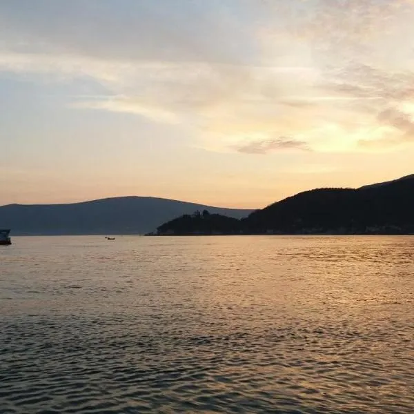 House by The Sea, hotel v destinaci Tivat
