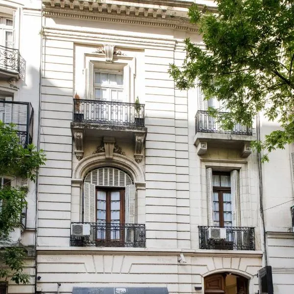 Patios de Recoleta، فندق في بوينس آيرس