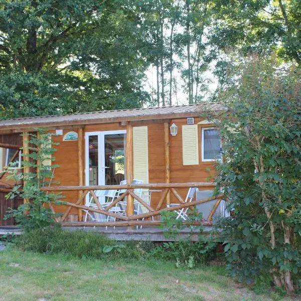 Camping la Chevauchée, hotel v destinaci Bussière-Dunoise