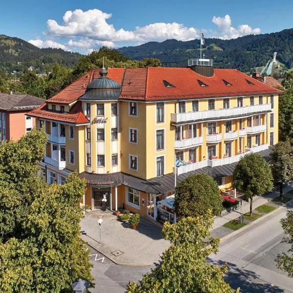 Hotel Vier Jahreszeiten, hotel in Garmisch-Partenkirchen