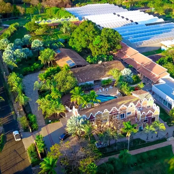 Villa de Holanda Parque Hotel, hotel in Santo Antônio de Posse