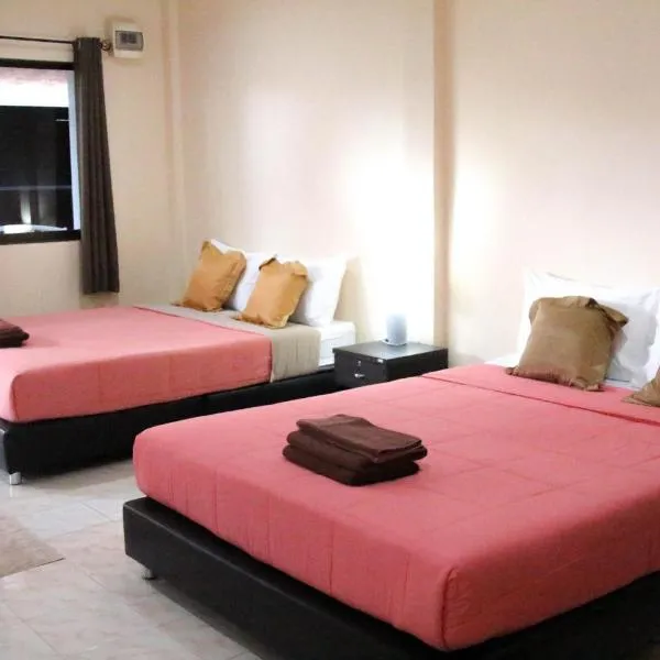 Sirikul Mansion, hotel v destinaci Nai Yang pláž