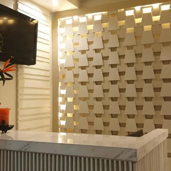 RNR Suites, hotel v destinaci Legazpi