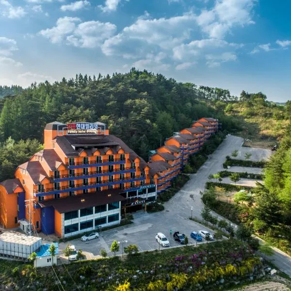 Hyundai Elliot Hotel and Resort โรงแรมในพยองซาง