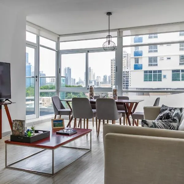 Breathtaking Apartment City Center - PH Quartier Atlapa, hotel v destinaci Panamá