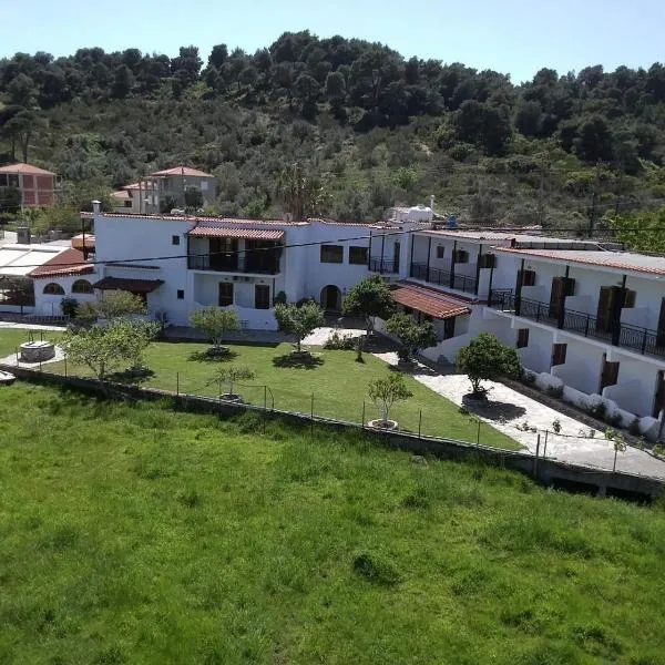 Vontzos Hotel, hotel di Achladies