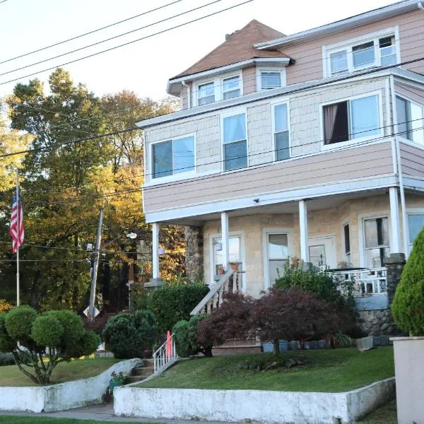 Harbor House Bed and Breakfast, hotelli kohteessa Staten Island