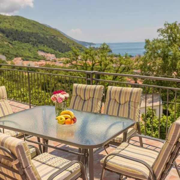 Villa Sunny Hill, hotel i Budva