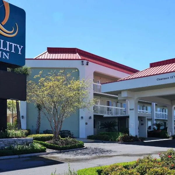 Quality Inn Gulfport I-10, hotel u gradu 'Orange Grove'