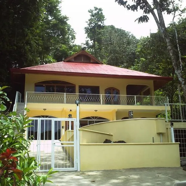 Villa Vista Verde Ground Floor Home, Save Hundreds on your trip, Reduced Prices on Tours, hotel v destinaci Quepos