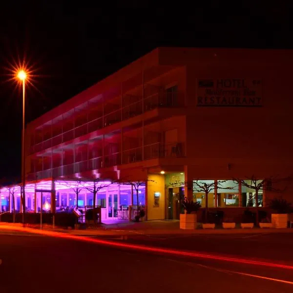 Hotel Mediterrani Blau, hotel in Sant Jaume d'Enveja