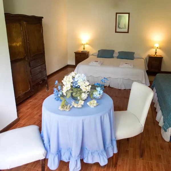 Hostal El Cerrito San Lorenzo: San Lorenzo'da bir otel
