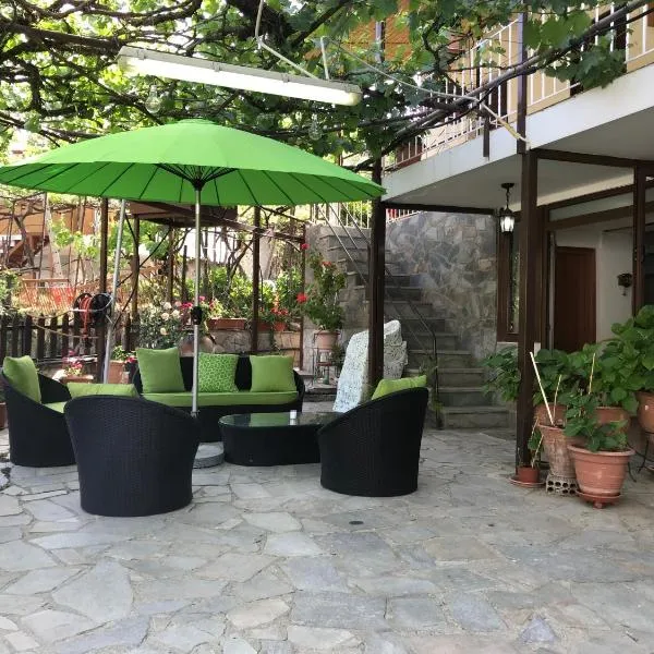 Giannoullas Luxury2Bedroom House in Kalopanagiotis, hotel in Kalopanayiotis