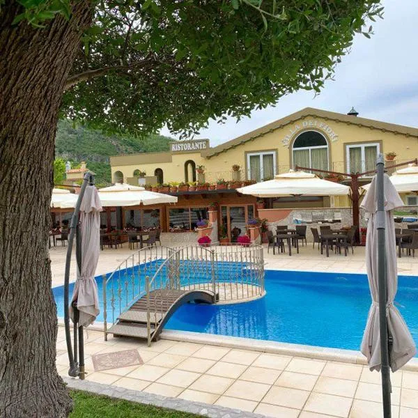 Villa Dei Fiori, ξενοδοχείο σε Solofra
