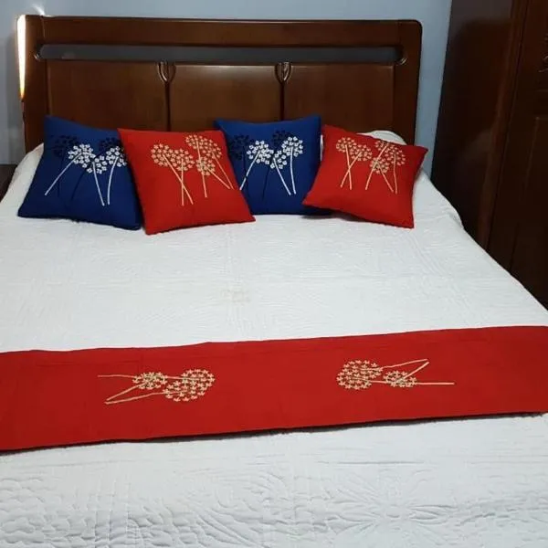 Easy World Beach Apartments, hotel in Flic-en-Flac