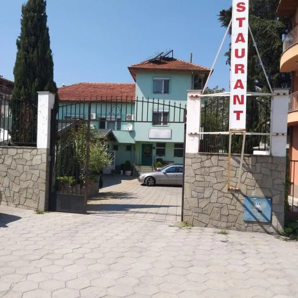 Hotel Tsarevets, hotel Aszenovgradban