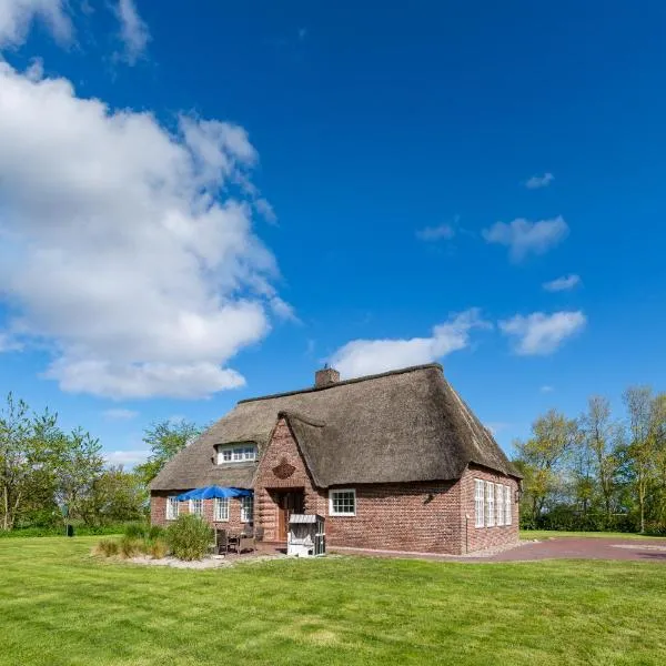 Alte Schule unter Reet- Klassenzimmer, ξενοδοχείο σε Tümlauer Koog