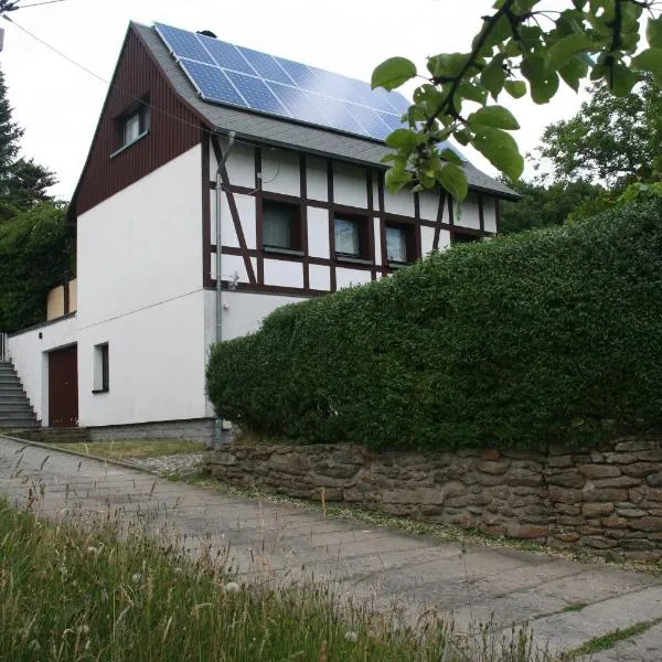 Ferienwohnung Czornebohblick, hotel v destinaci Kubschütz