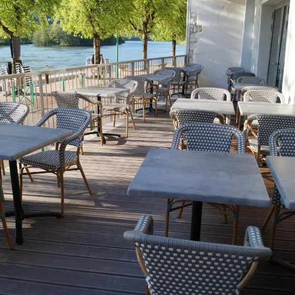 hotel du Rhône, hotel v destinaci Seyssel