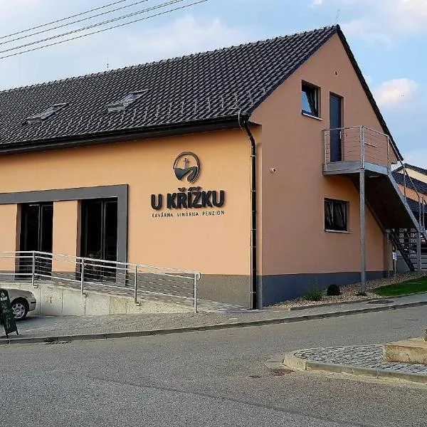 Penzion U Křížku, hotel v destinaci Kobylí