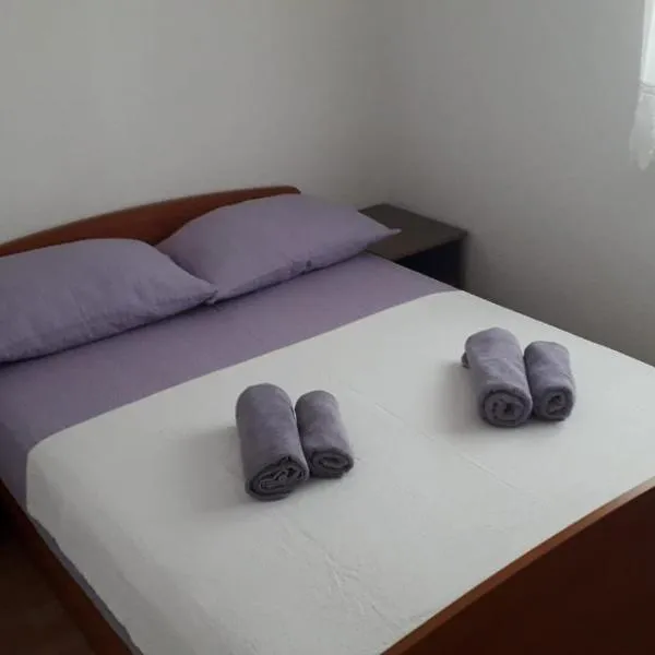 Apartment Hrgić Vir, hotel v destinaci Vir