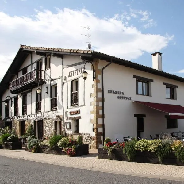 CASA RURAL BARAZAR, hotel v destinaci San Sebastián