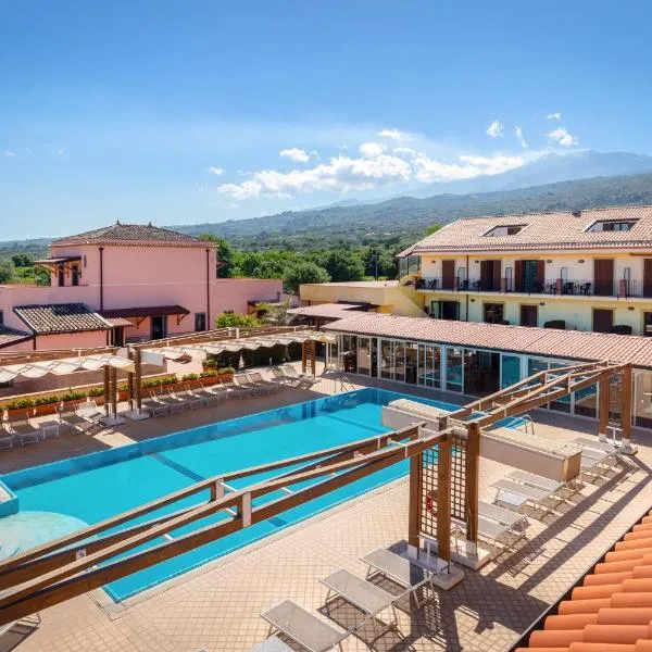La Terra Dei Sogni Country Hotel, hotel em Fiumefreddo di Sicilia
