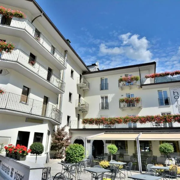 Hotel San Lorenzo Chiavenna, hotel in Prestone