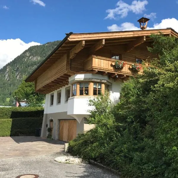 Haus Bergsicht Lofer, hotel in Unken