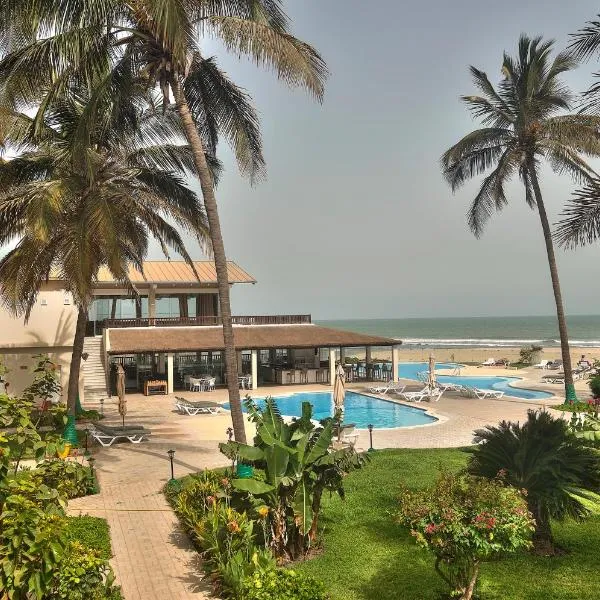 Sunset Beach Hotel, hotel in Sere Kunda NDing