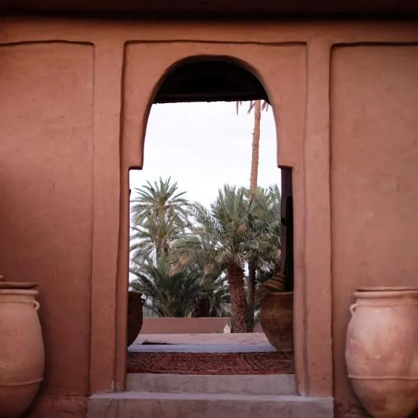 Kasbah Aitisfoul, hotel di Tagounite