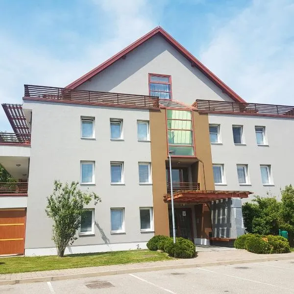 Red Rose Apartment, hotel v destinaci Moravske Toplice