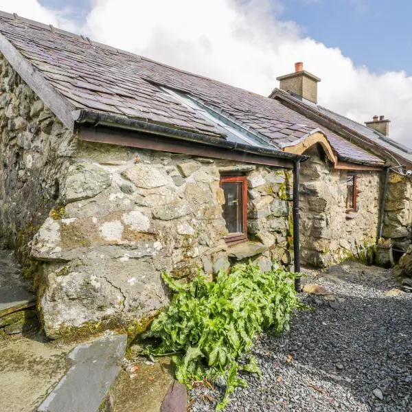 Waterfall Cottage, hotel in Caernarfon