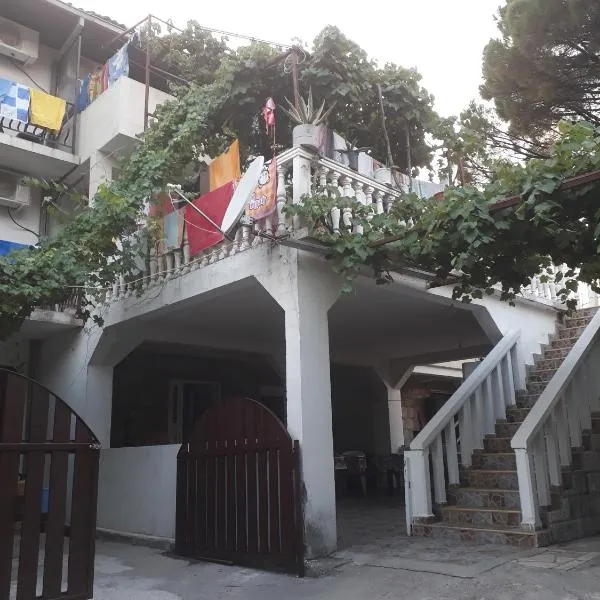 Vila Ruška, hotel in Prčanj