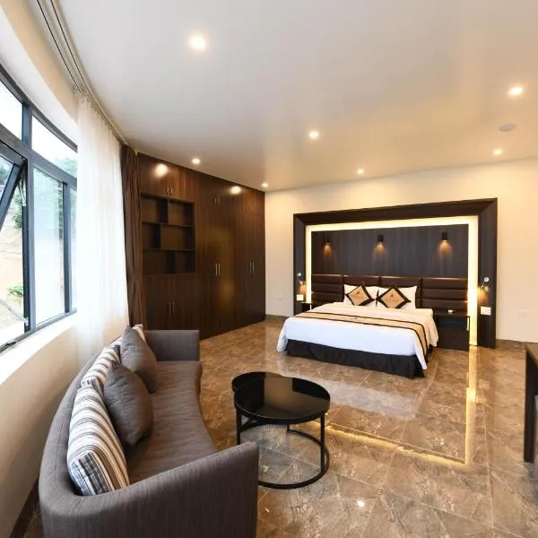 Starlight Boutique Hotel, hotell i Quang Ninh