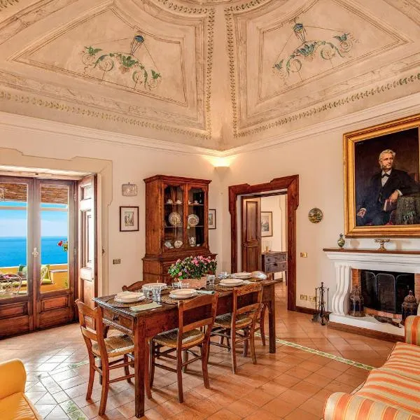 Casa Marina – hotel w mieście Positano