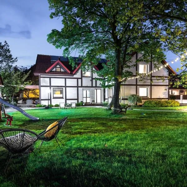 Surf Villa, hotel in Łeba