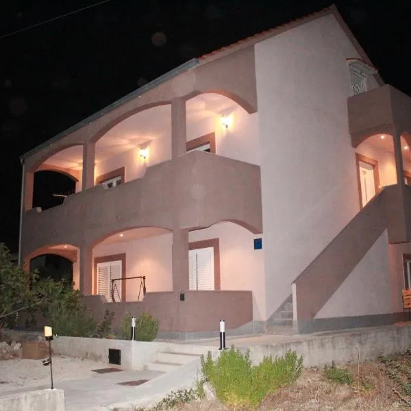 Apartmani Anđela, hotel in Vinišće