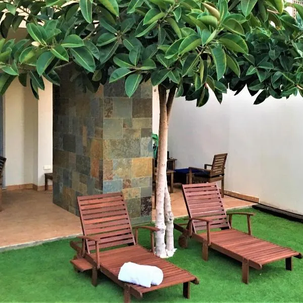 oasis del toyo golf&beach private garden wifi, hotel Retamarban