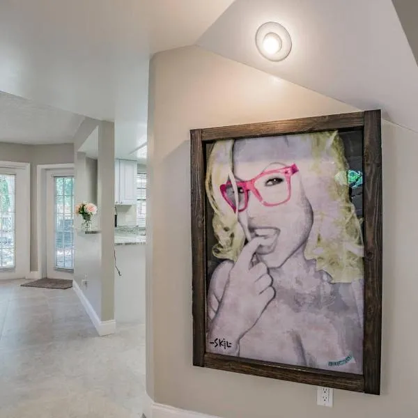 Luxury Holistic Oasis by Bayshore/Hyde Park/SoHo, hotel in Tampa
