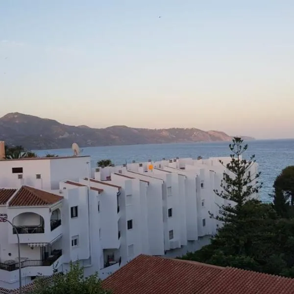 Apt opposite the sea, hotell i Nerja