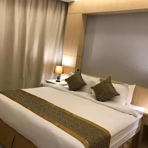 Asfar Suites, hotel di Shaqra