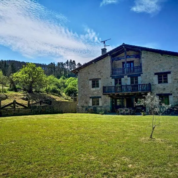 Caserío Sautu Goikoa, hotel a Murueta-Orozko