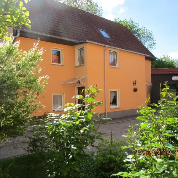 Pension Sabine, hotel a Lützen