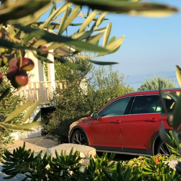 Villa Maslina, hotel v destinaci Sutivan
