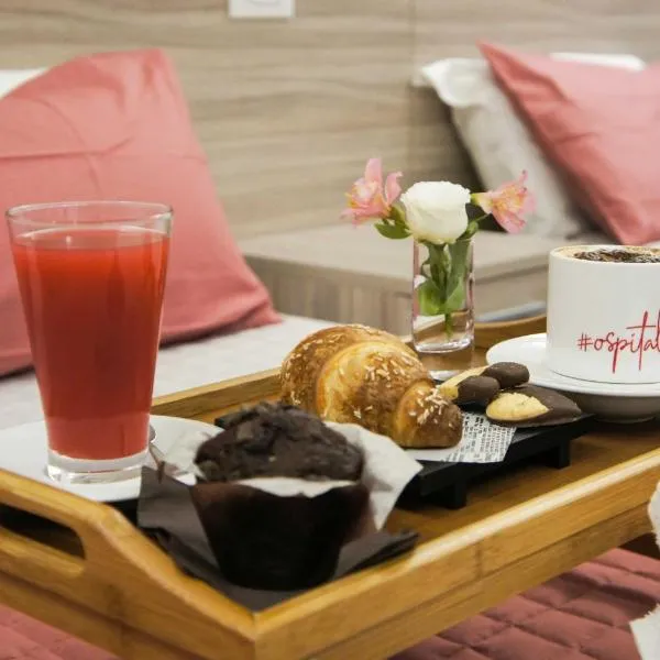 Albergo D'Onofrio, hotel v destinaci Telese