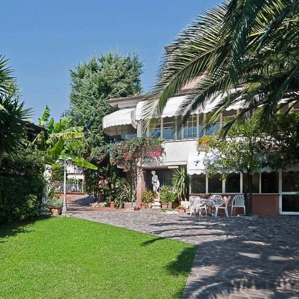 La Chandelle, hotel em Massarosa