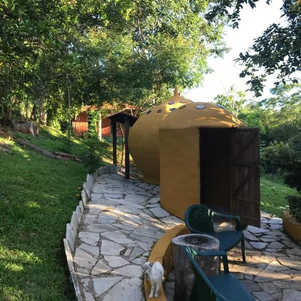 Rancho Ecologico Oasis de Luz, hotel in Abadiânia