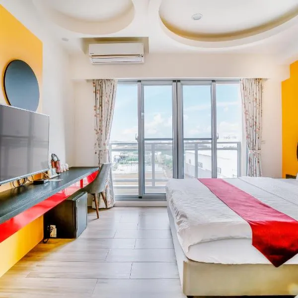 Party of the Ocean B&B, hotel in Magong